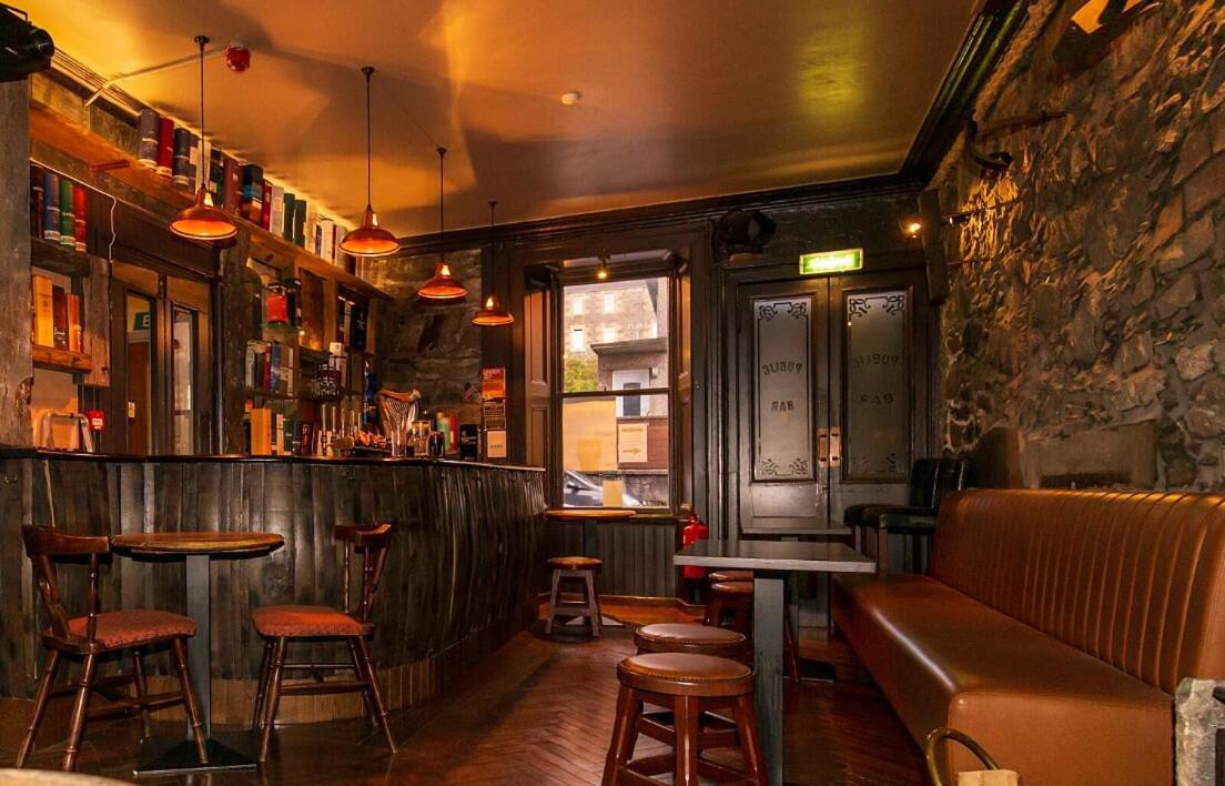 ホテル The Whisky Vaults オーバン エクステリア 写真